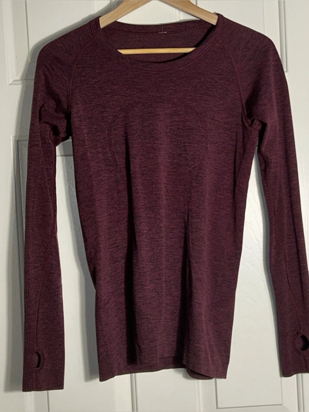 Lululemon Women's Long Sleeve Crewneck Top - Plum